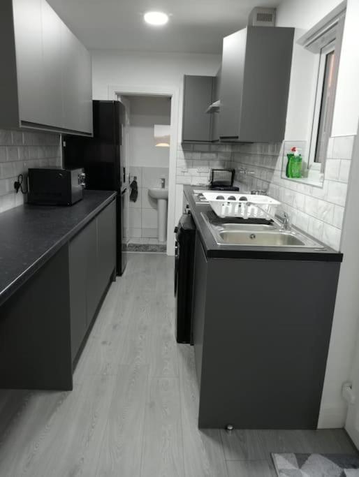 Roovi'S Nest Villa Nottingham Luaran gambar